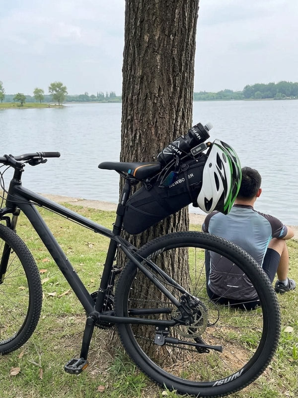 Sac de selle vélo pliable, fixation sous la selle